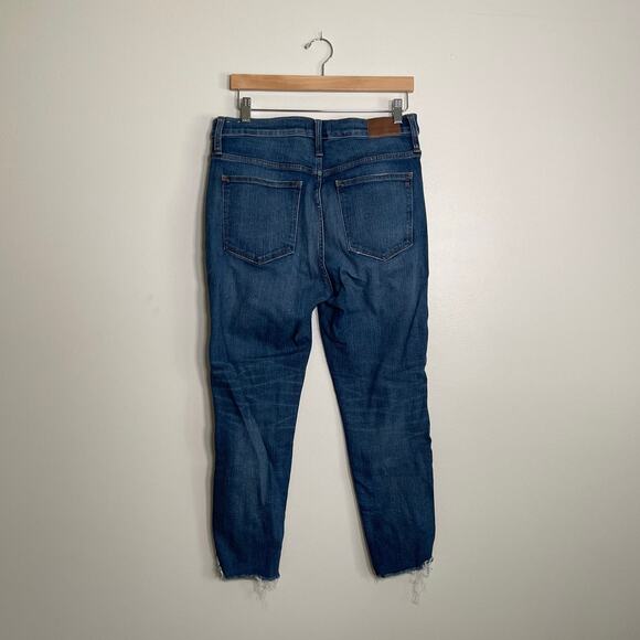 Madewell • 10" High Rise Skinny Jeans Cutout Tulip Hem Edition Matson Wash - Picture 5 of 8